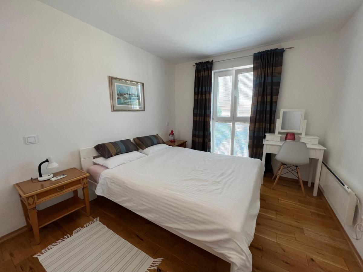Apartman Sven Malinska Εξωτερικό φωτογραφία