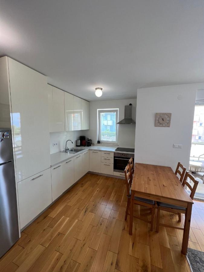 Apartman Sven Malinska Εξωτερικό φωτογραφία